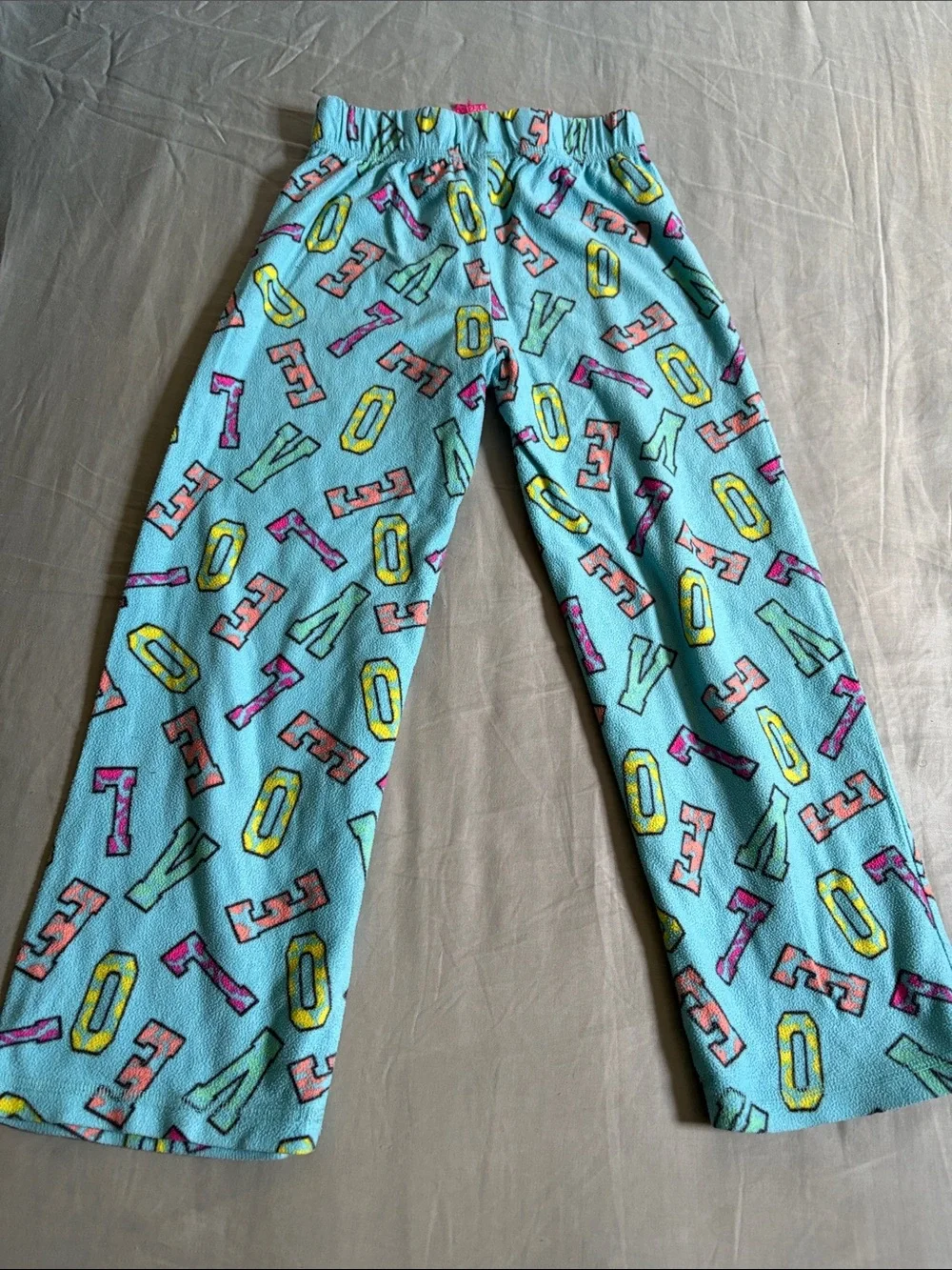 total girl cozy light